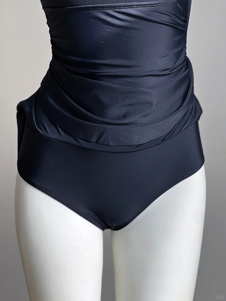 可欲可甜的运动风泳衣，泡温泉的姐妹冲呀！