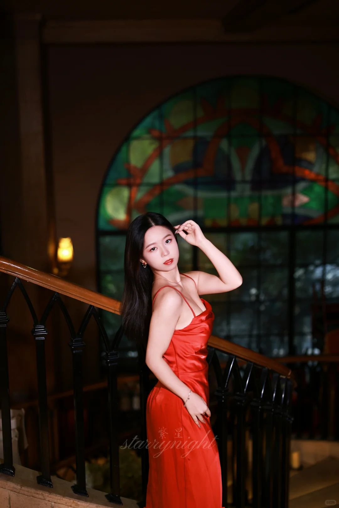 就像一朵盛开的红色玫瑰🌹