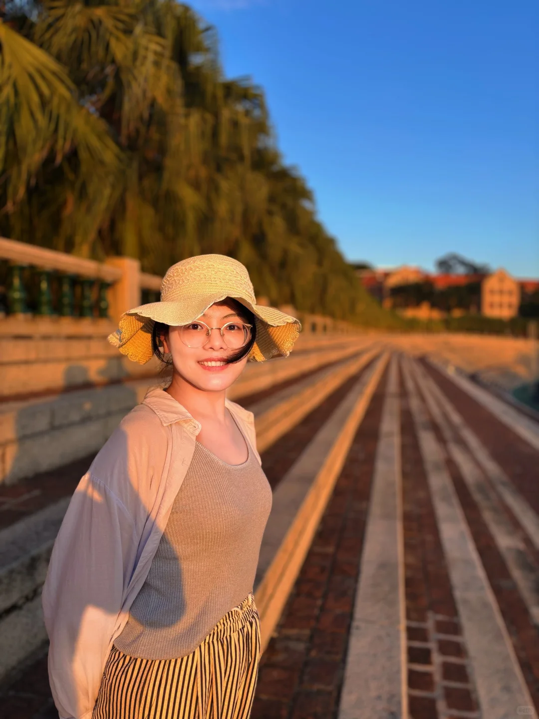 存一些快乐的拍照姿势📷