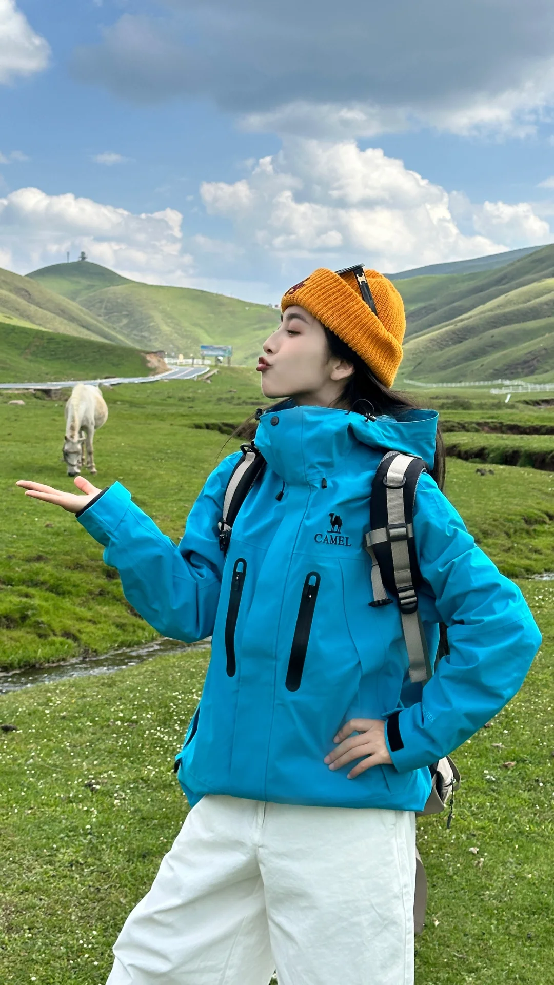 ⛰️ 存一些徒步爬山的拍照姿势