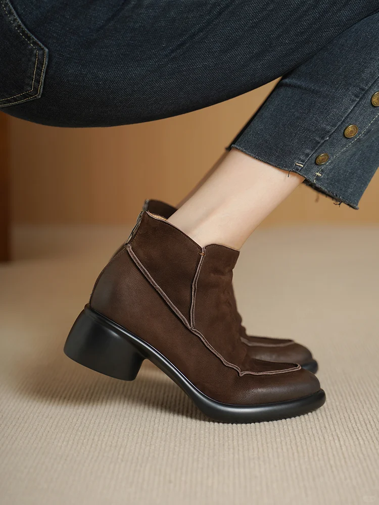 👢秋冬显瘦神器！复古粗跟短靴来啦~