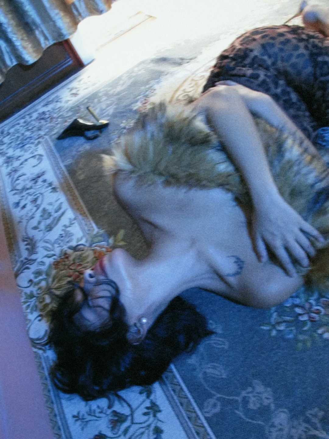 好女人得到名声 坏女人享受一切