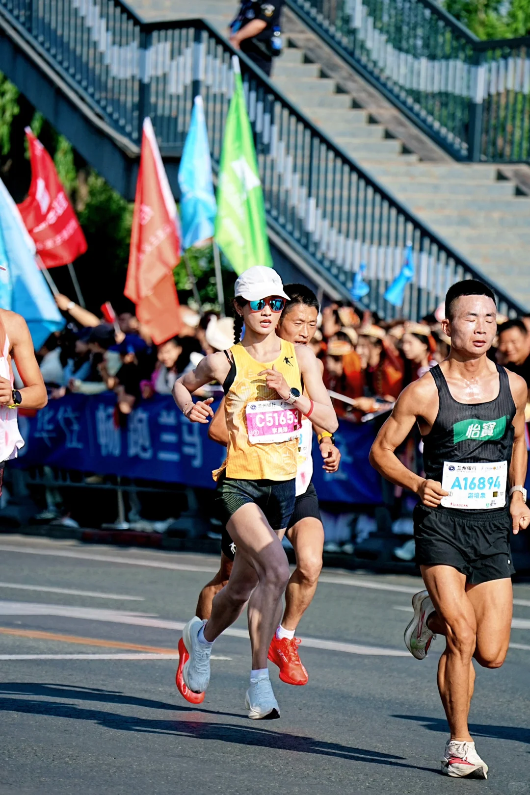 兰州马拉松｜有一种飒叫美珍速度