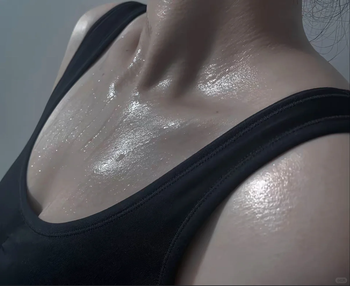 热烈藏于内 温柔现人前