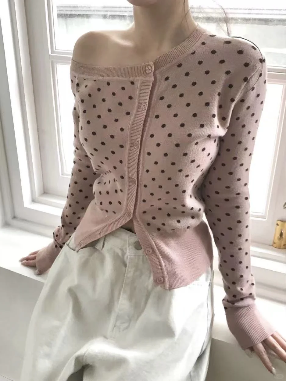 🇰🇷韩女同款露肩波点针织ෆ⃛轻松get甜美感