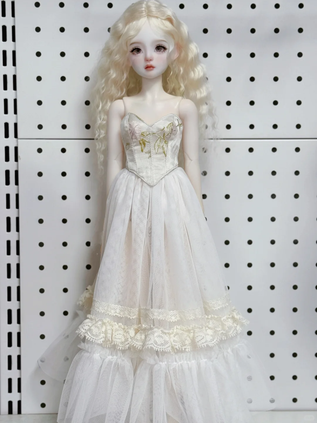 目前只会做简单的胸衣