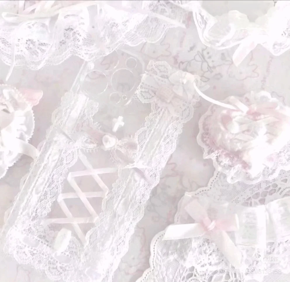 收藏的女头像➕背景（非本人）什么类型都有