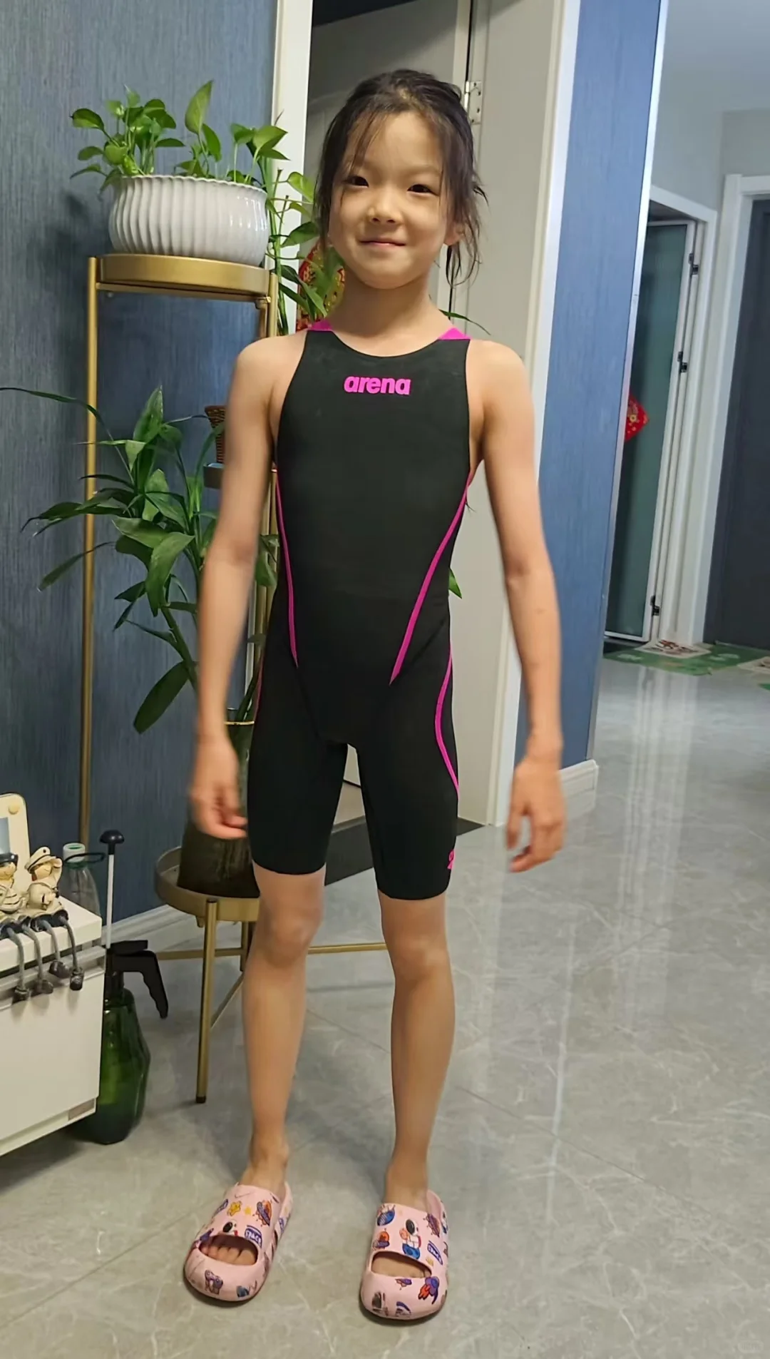 想买一件合身的快速泳衣竟成了一个难题！