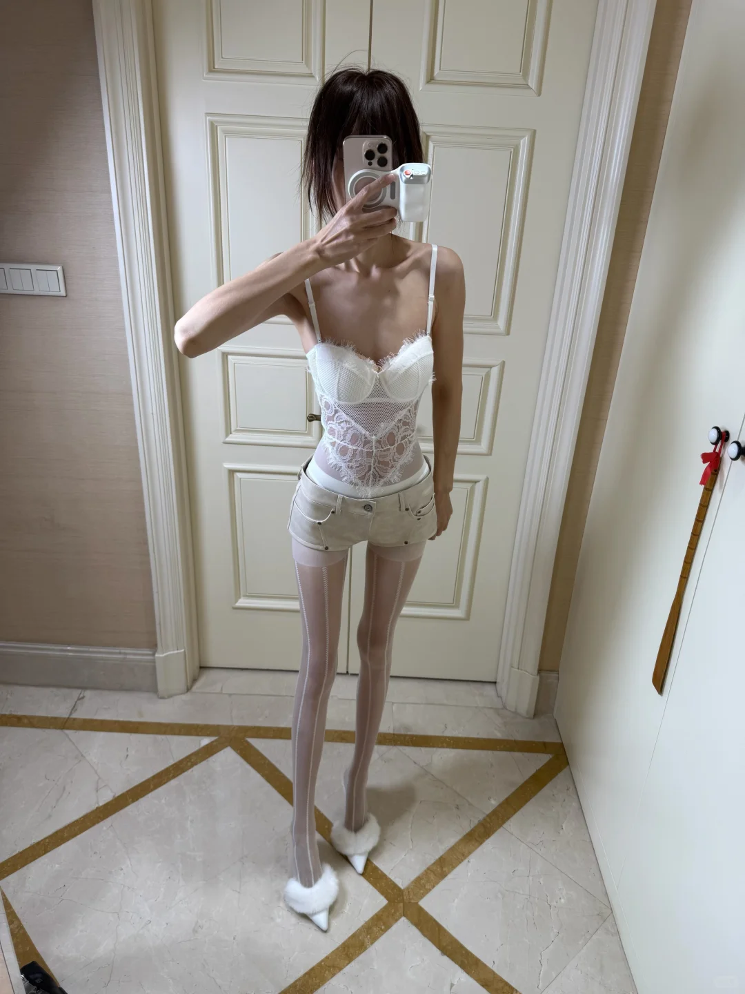 蕾丝鱼骨胸衣➕皮短裤🤳🤍🦋