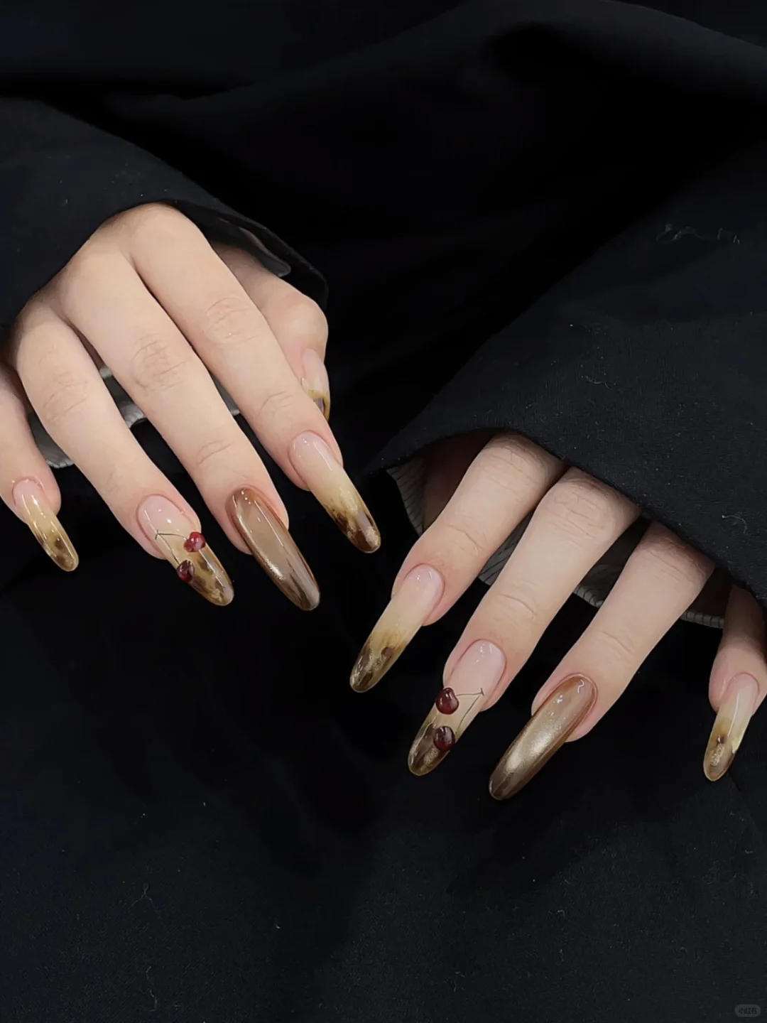 深圳南山 | 手绘款晕染豹纹甜辣美甲两张多