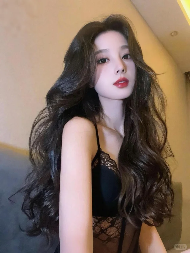 渣女大波浪，美到犯规！