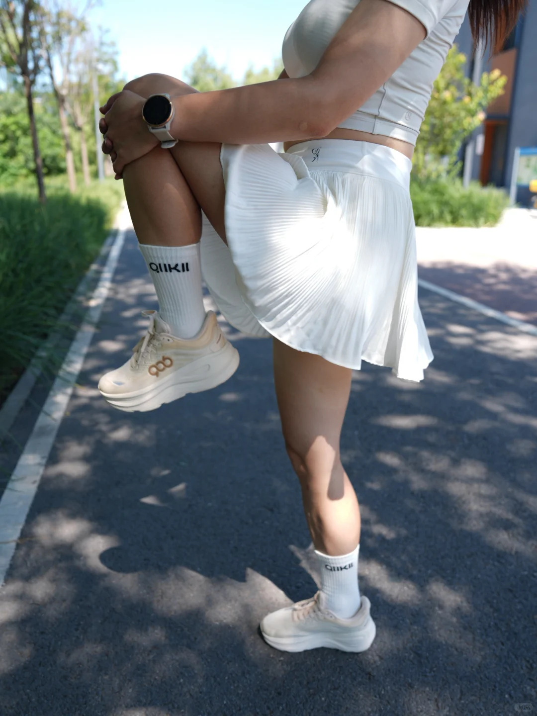 被追问800次的跑步鞋！小个子也能穿出超模腿