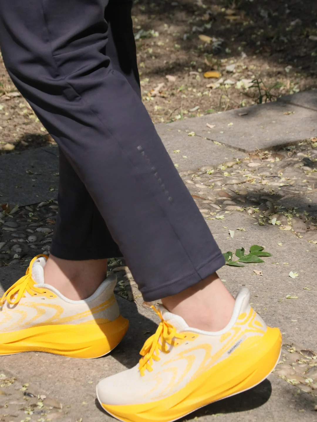 找到一条版型好的裤子真的很重要！