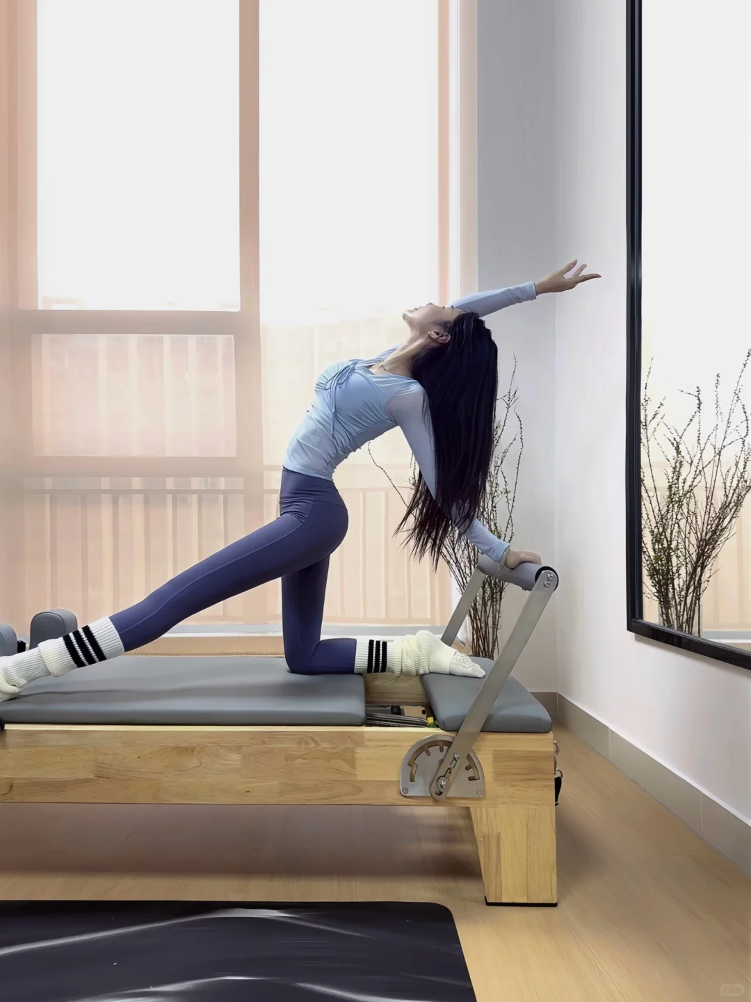 我的瑜伽被画成展，这氛围绝了