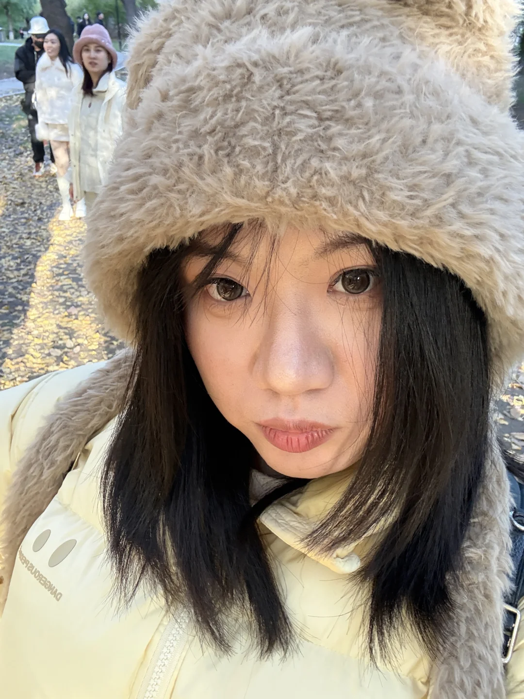 美女在此，谁敢忤逆！