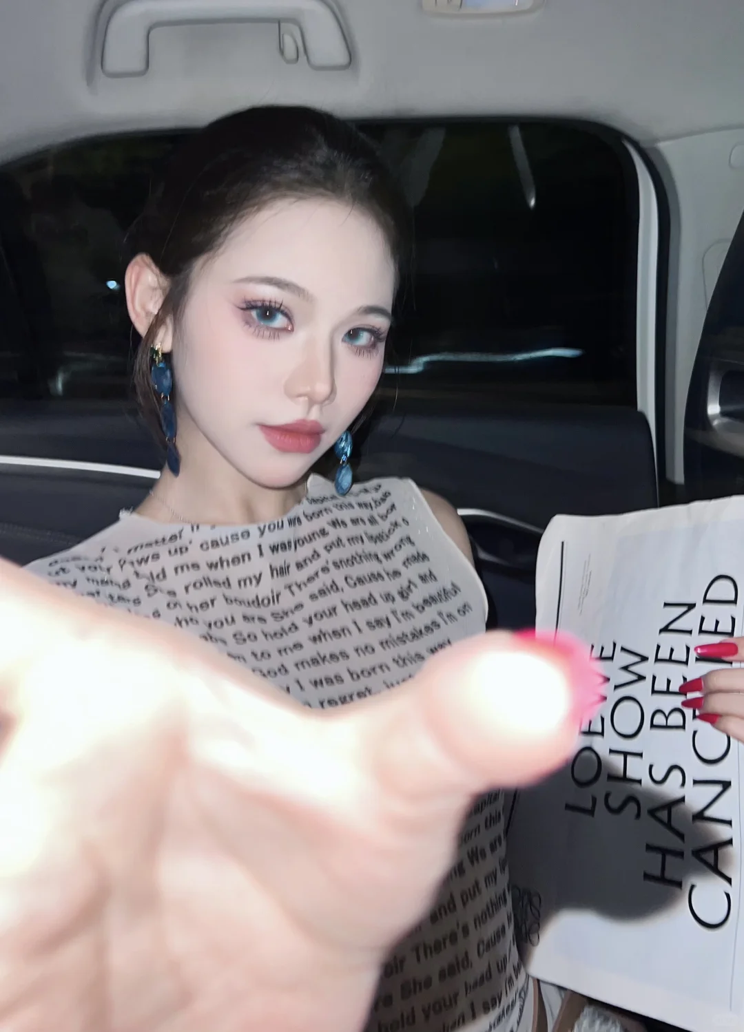 比巴掌过来的 是姐姐的香气