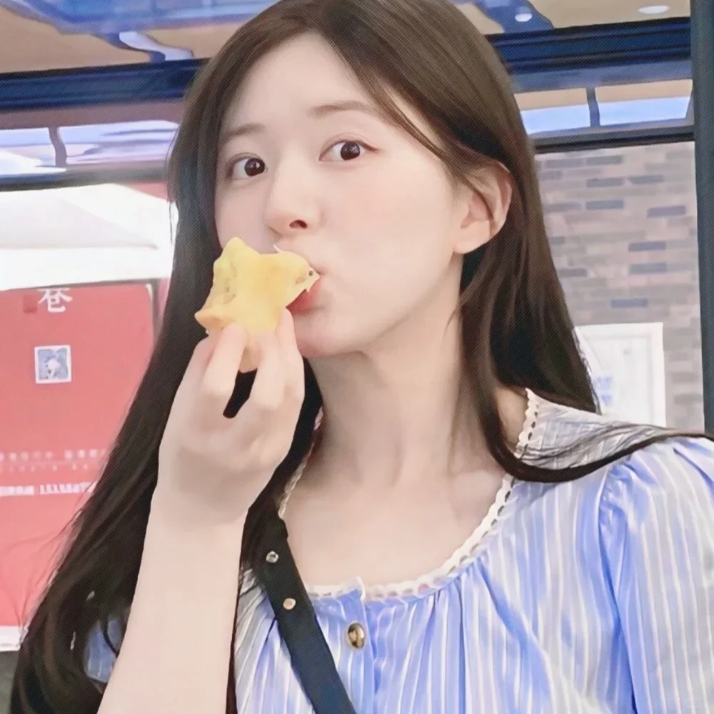 WeChat / 甜妹赵露思头像