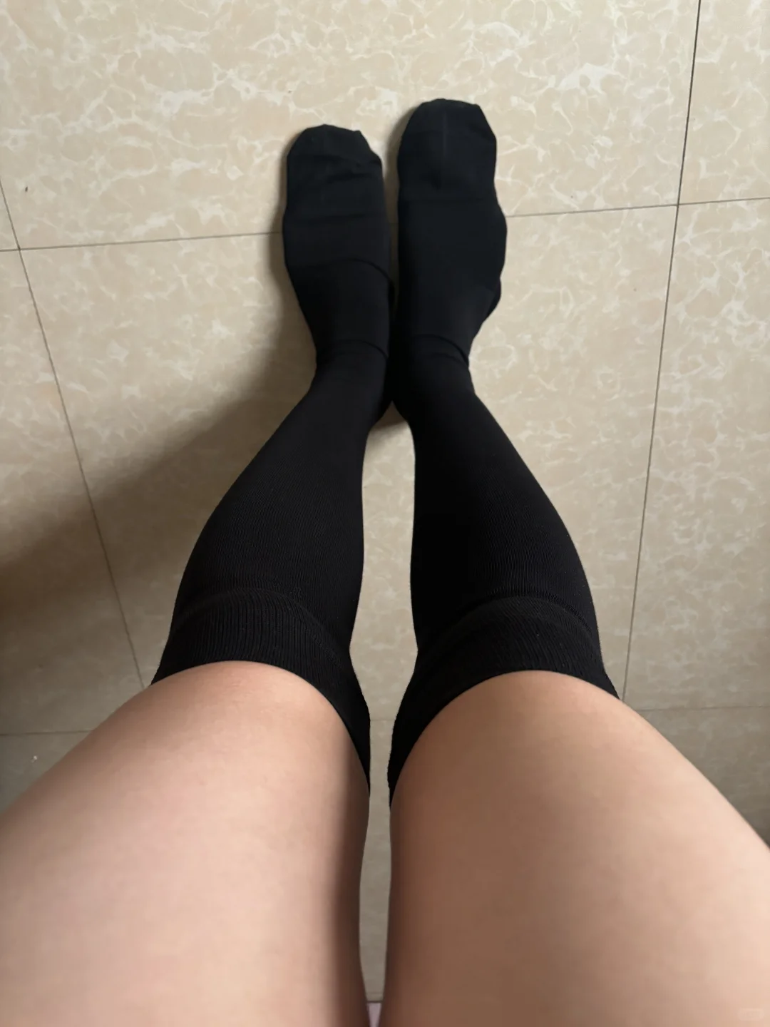 内八、大象腿瞅一瞅，这款过膝袜