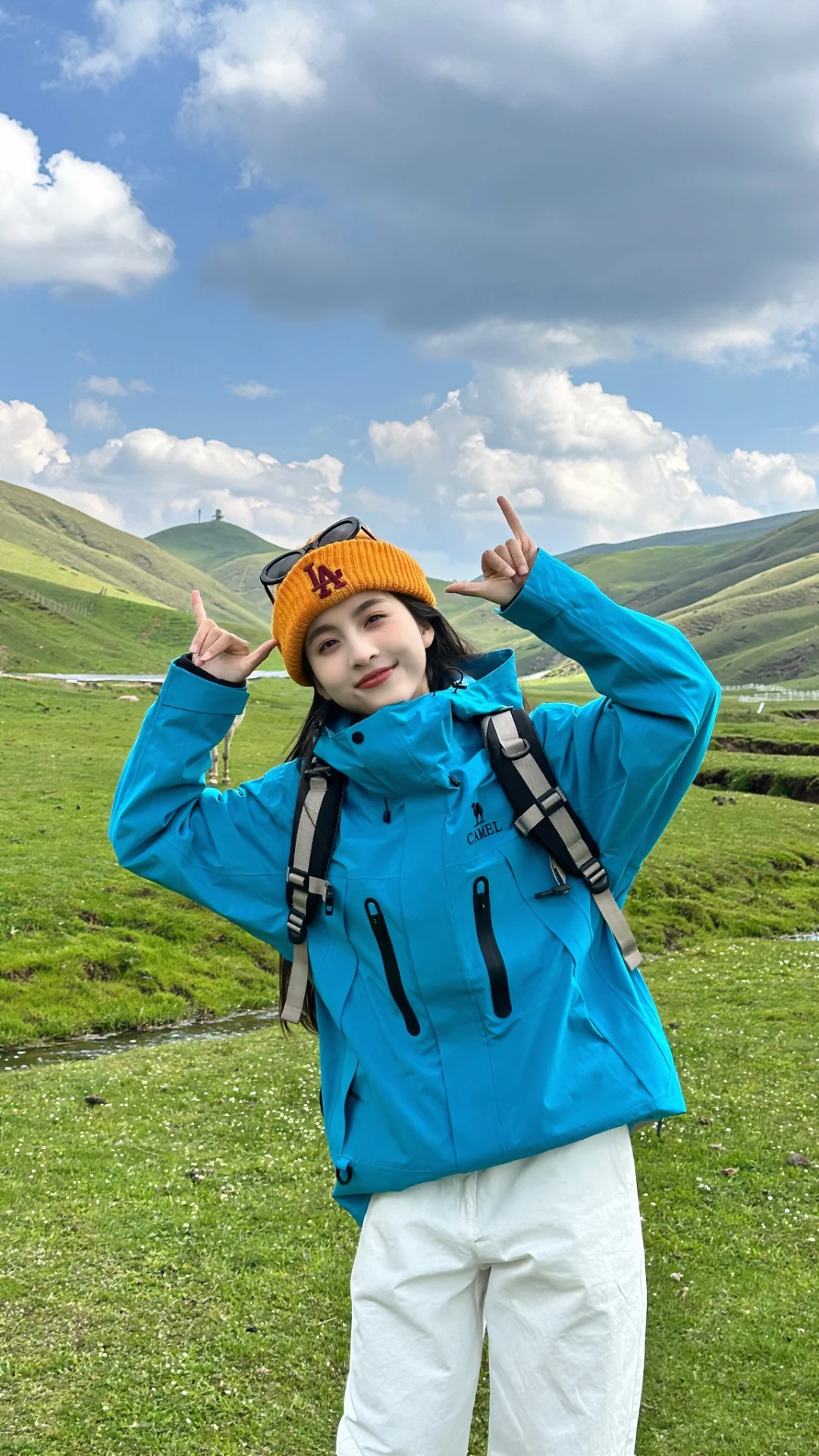 ⛰️ 存一些徒步爬山的拍照姿势