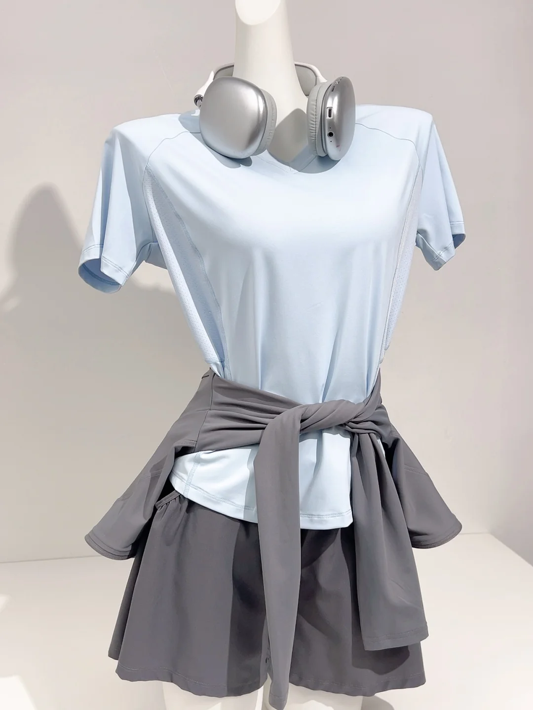 35💰瑜伽短袖｜显瘦小v领夏天还没结束🔚