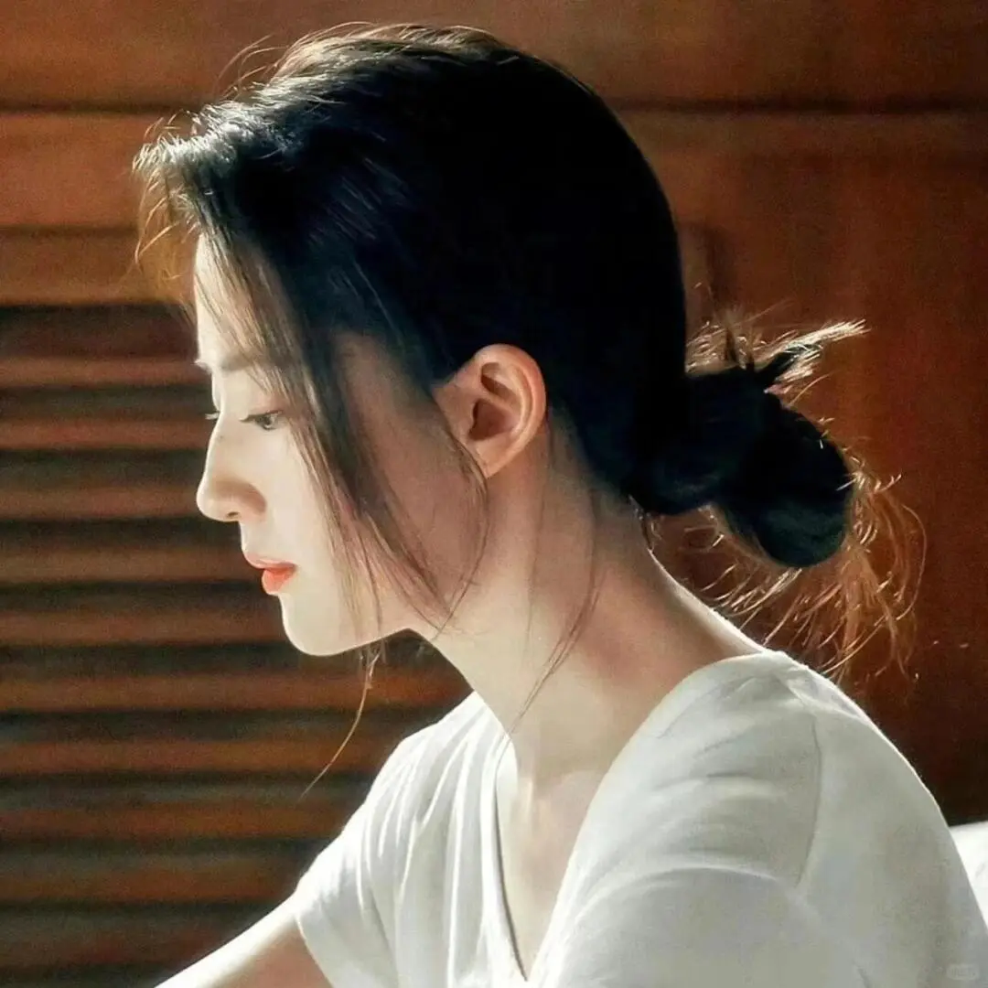 亦菲姐高清头像第十期 （18张）