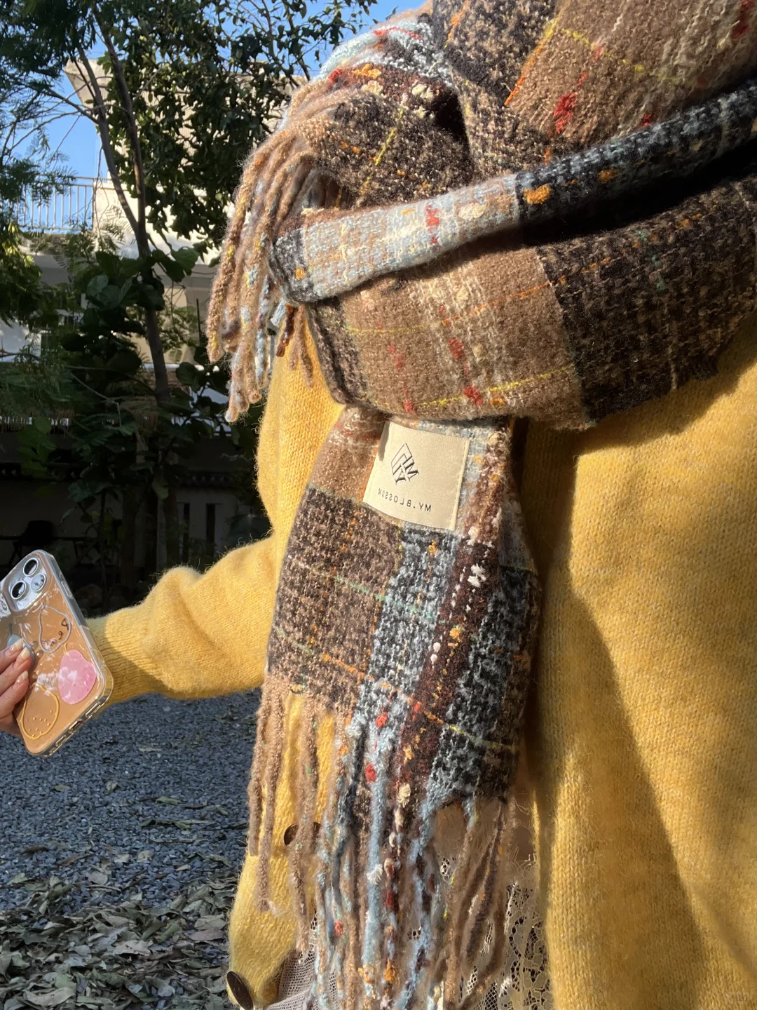 好喜欢这个蕾丝内搭啊！一秒拿捏韩女叠穿感✨