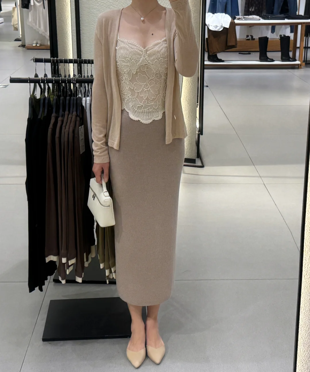 Madofit麻豆 美丽无边胸衣 莉莉周开衫