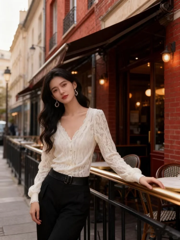 秋冬V领蕾丝打底衫内搭！法式优雅穿搭