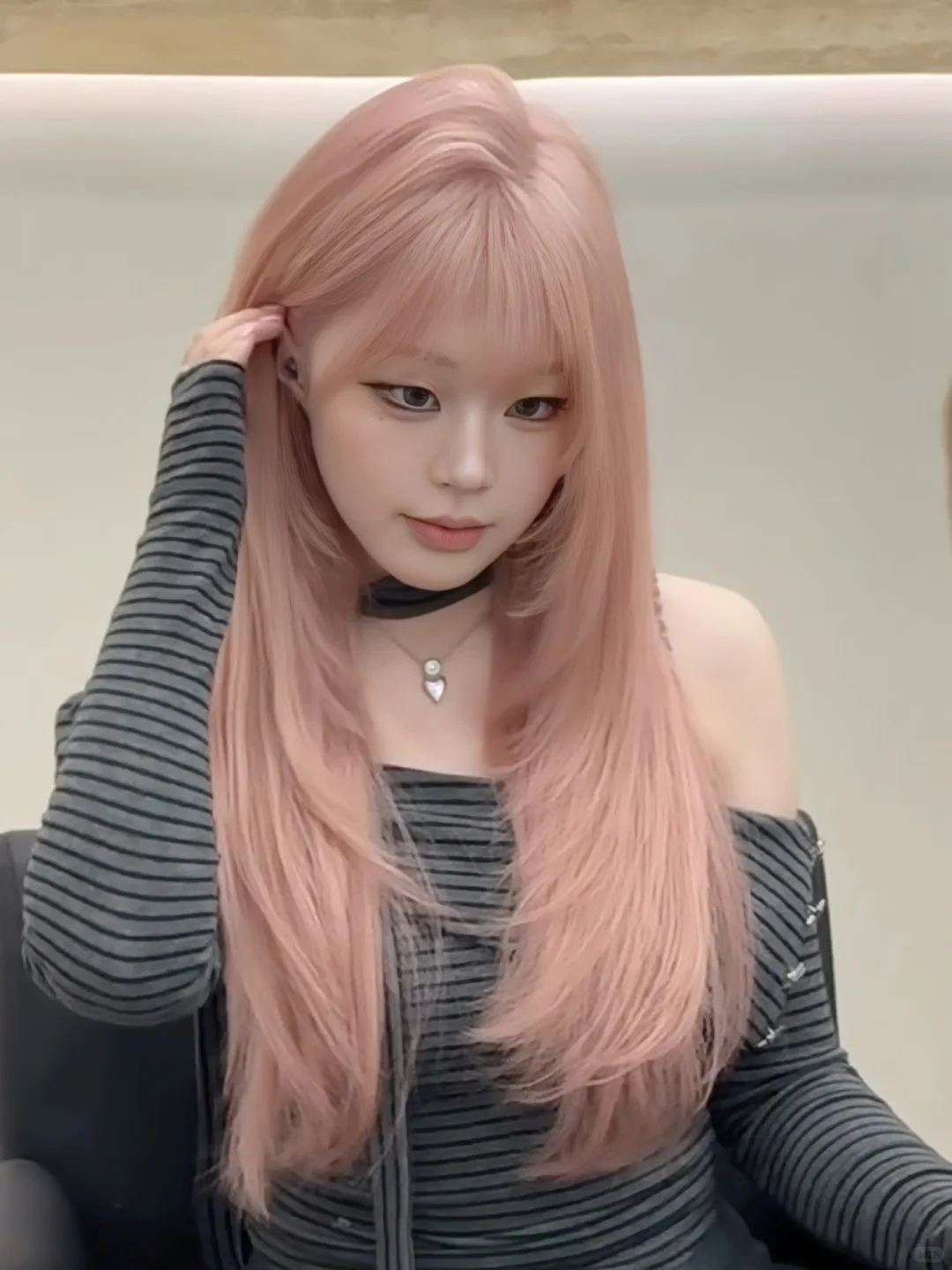 被女发型师剪发圈粉!自然感拉满