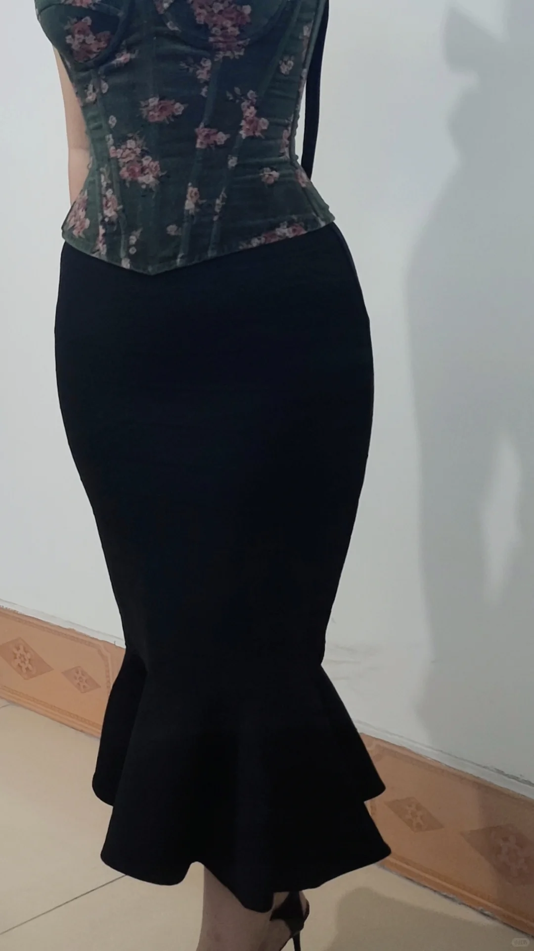 这条裙子也太好看了吧！