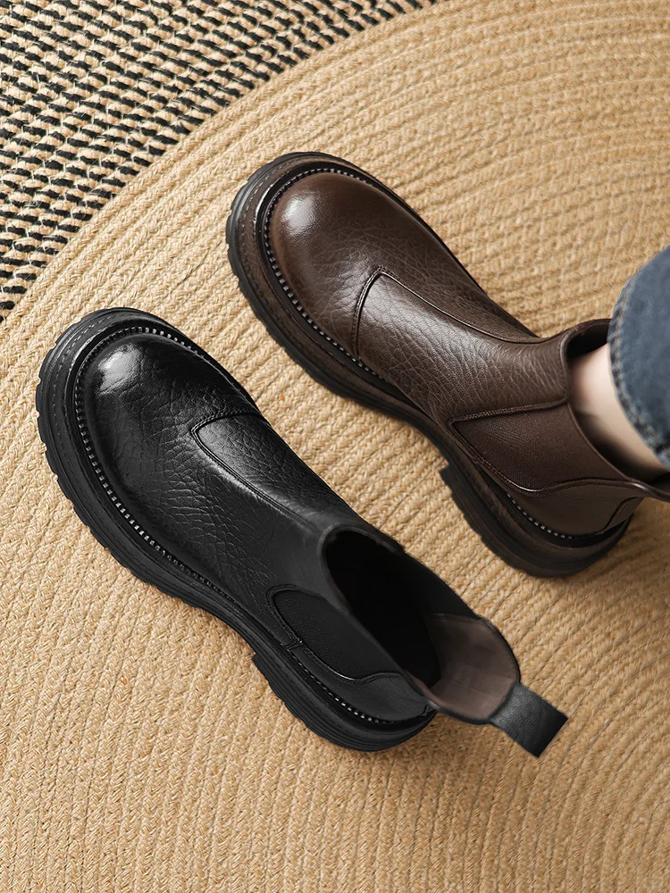 👢复古风切尔西靴，显高又百搭！