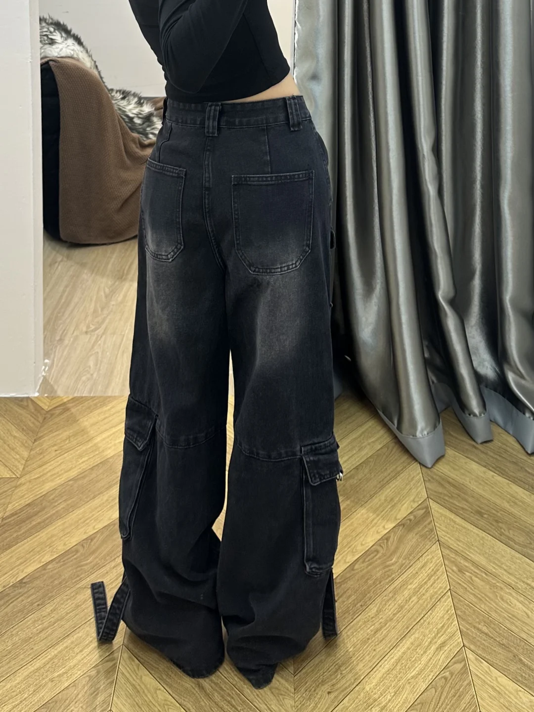 谁懂！这条裤子真的好显腿长！