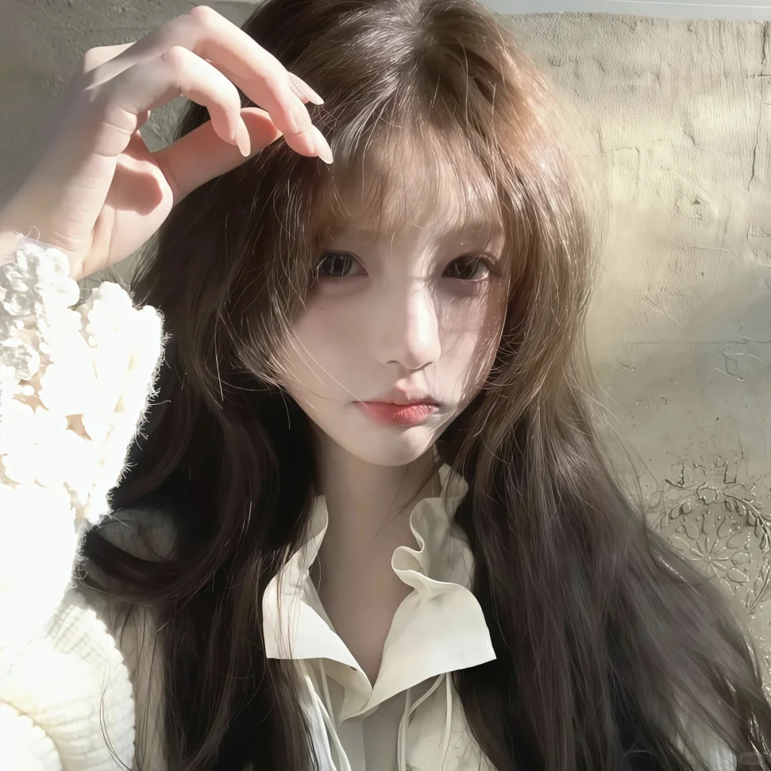 女头丨信仰浪漫与爱，只对温柔忠诚