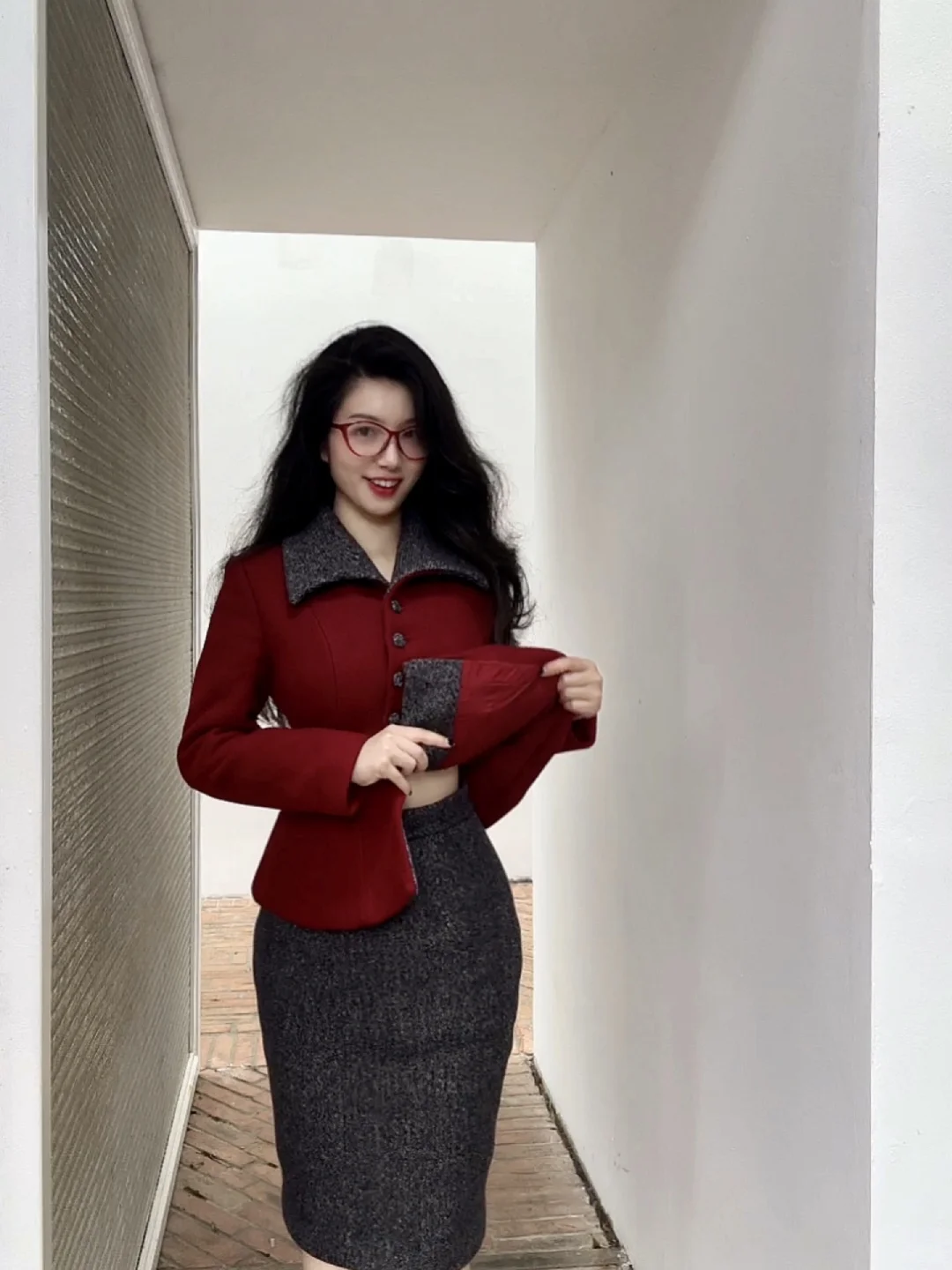 上身1秒掐腰复古套装！！！