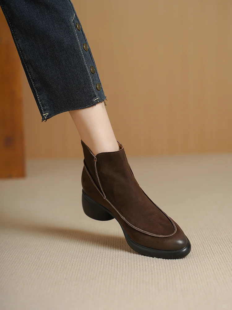 👢秋冬显瘦神器！复古粗跟短靴来啦~