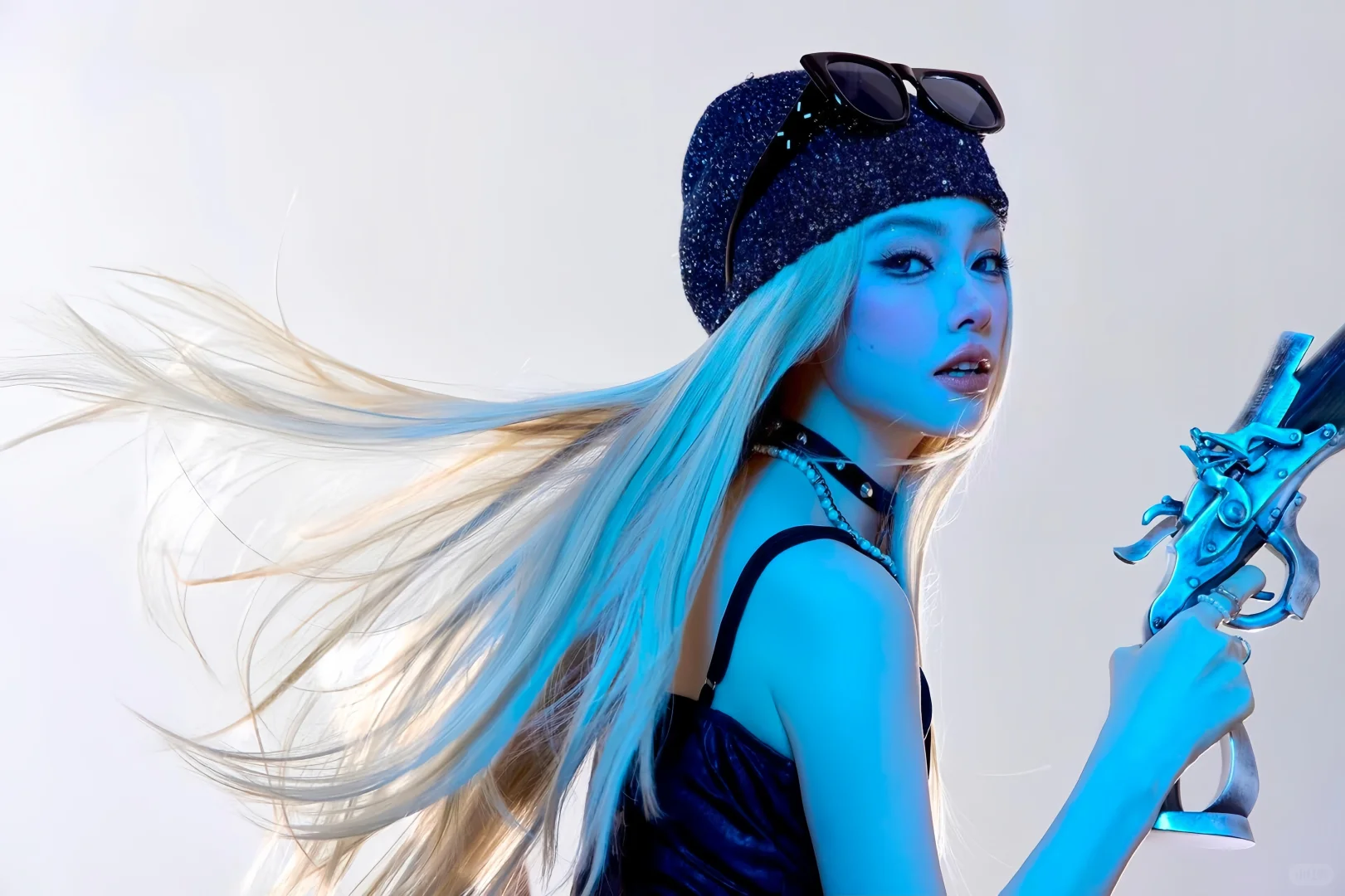 金发+帅女=暮光之城 | 🎬韩杂酷飒写真✨