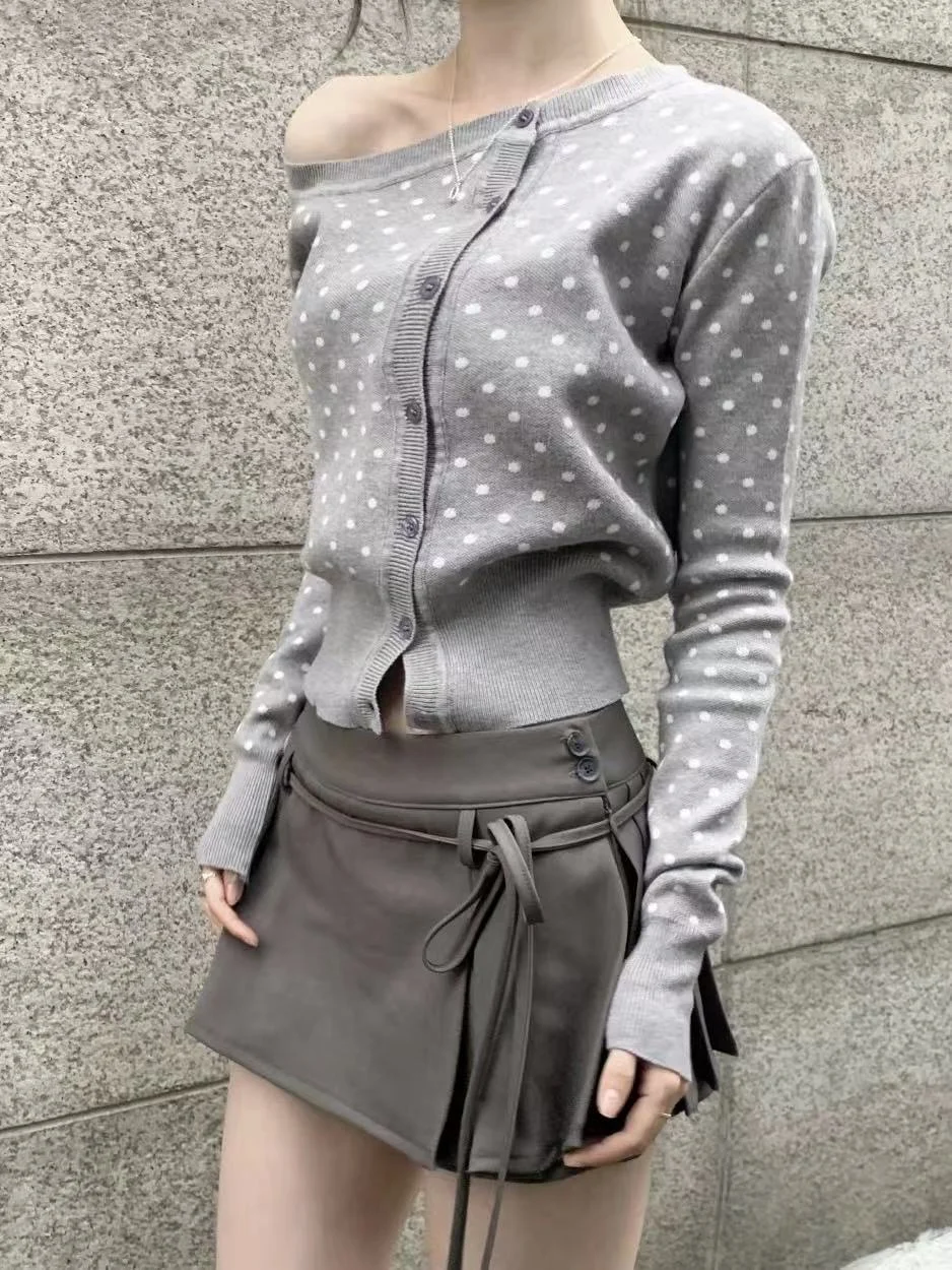 🇰🇷韩女同款露肩波点针织ෆ⃛轻松get甜美感