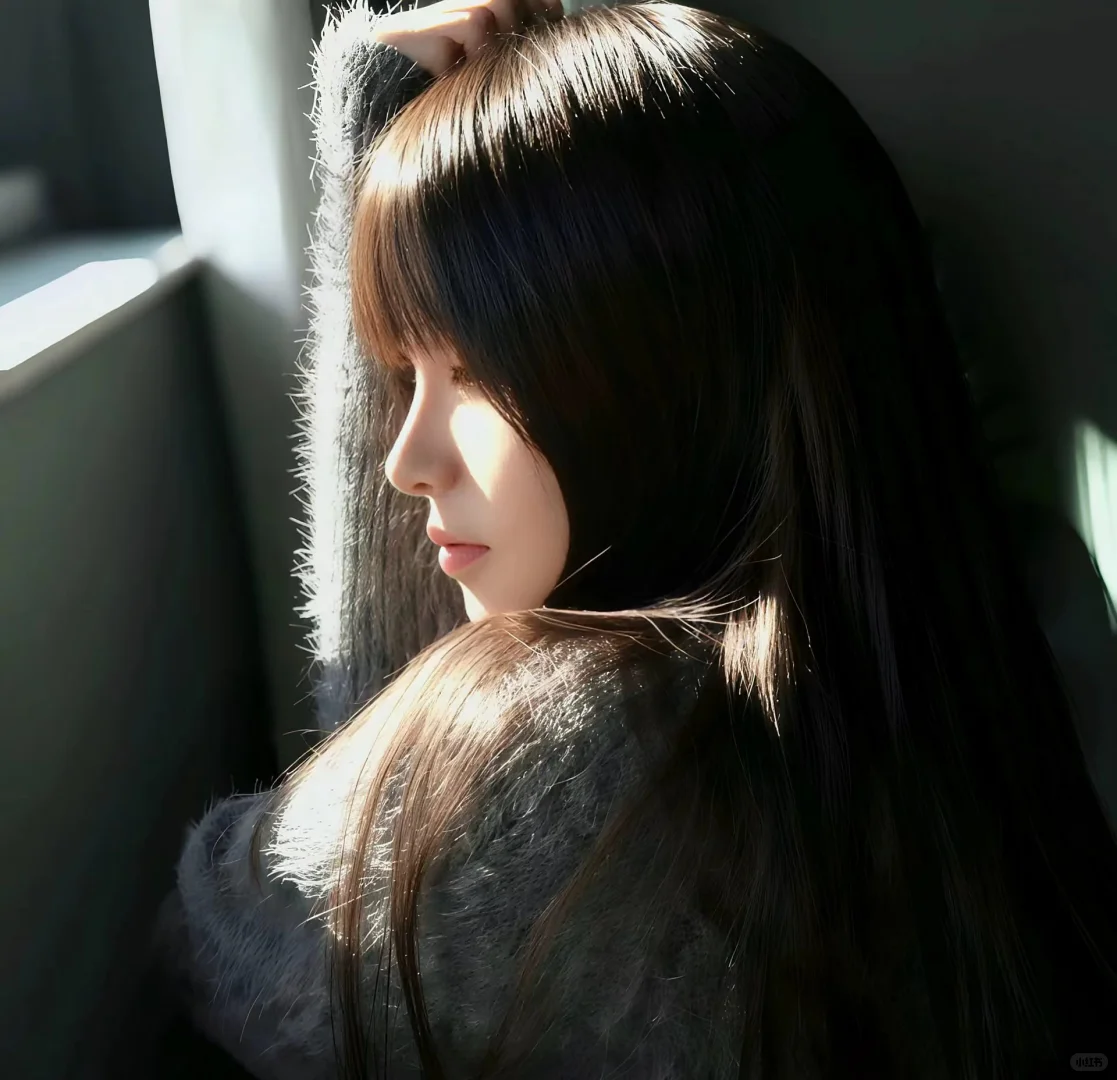 𝙒𝙚𝘾𝙝𝙖 | 清冷女头