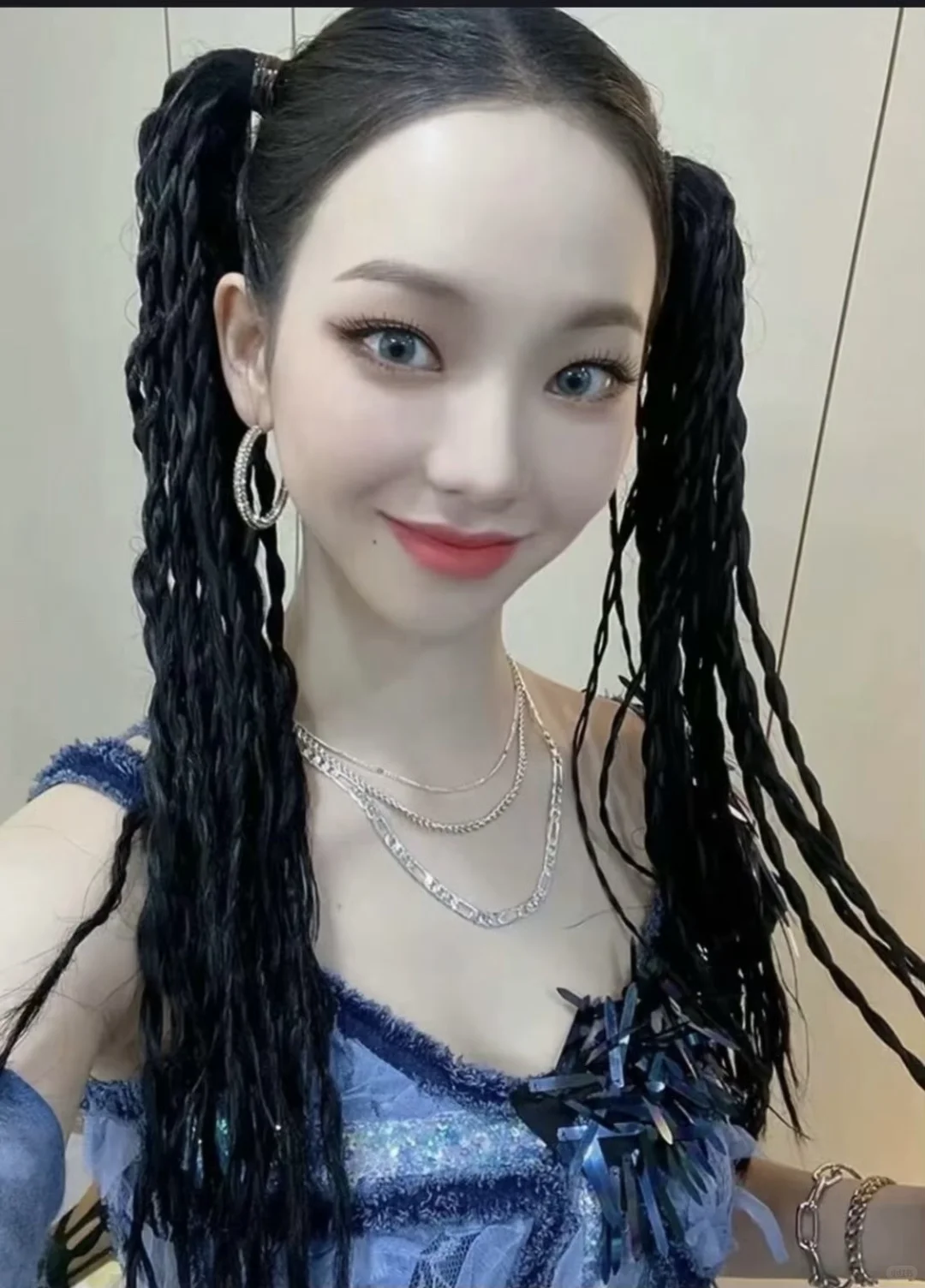 像柳智敏这样的美女就是要大大方方露出额头