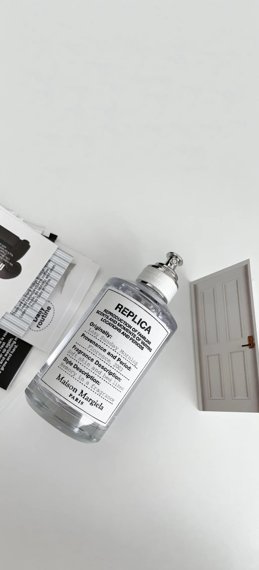 不想烂大街？这组极简风壁纸让你脱颖而出