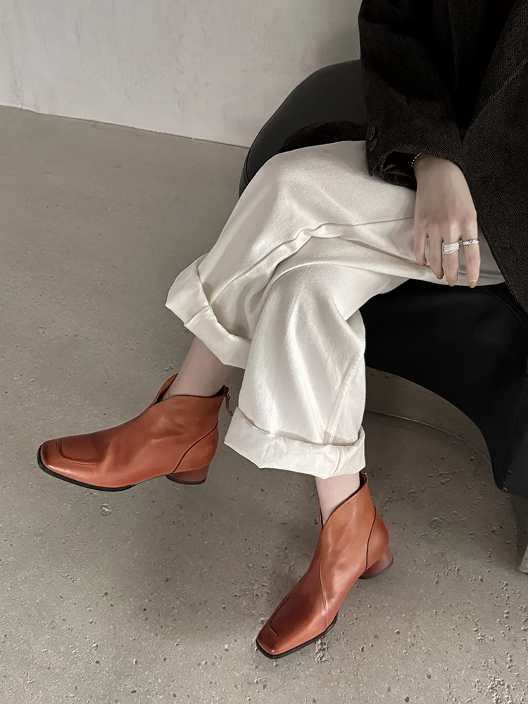 🍂复古粗跟靴子，通勤也能美美哒！