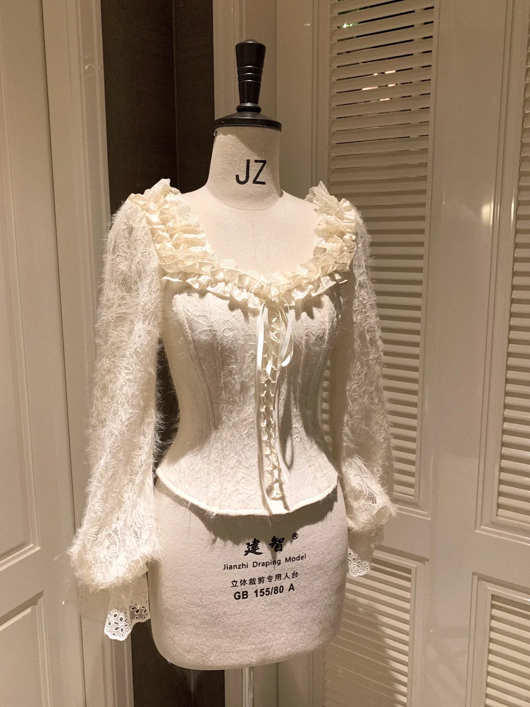 美的如此权威！！谁懂加绒鱼骨胸衣的含金量