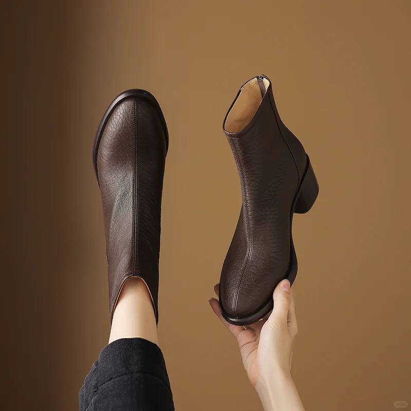 🍂复古棕靴子太香了！显瘦又高级💖