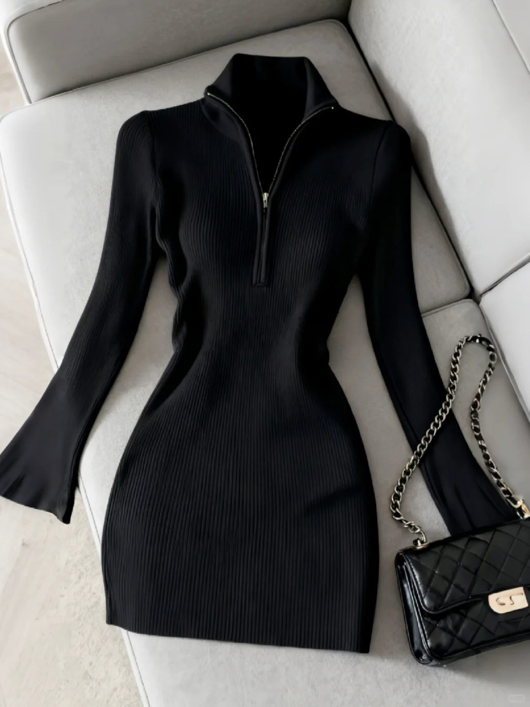 Vocal 这小黑裙谁穿谁身材辣！