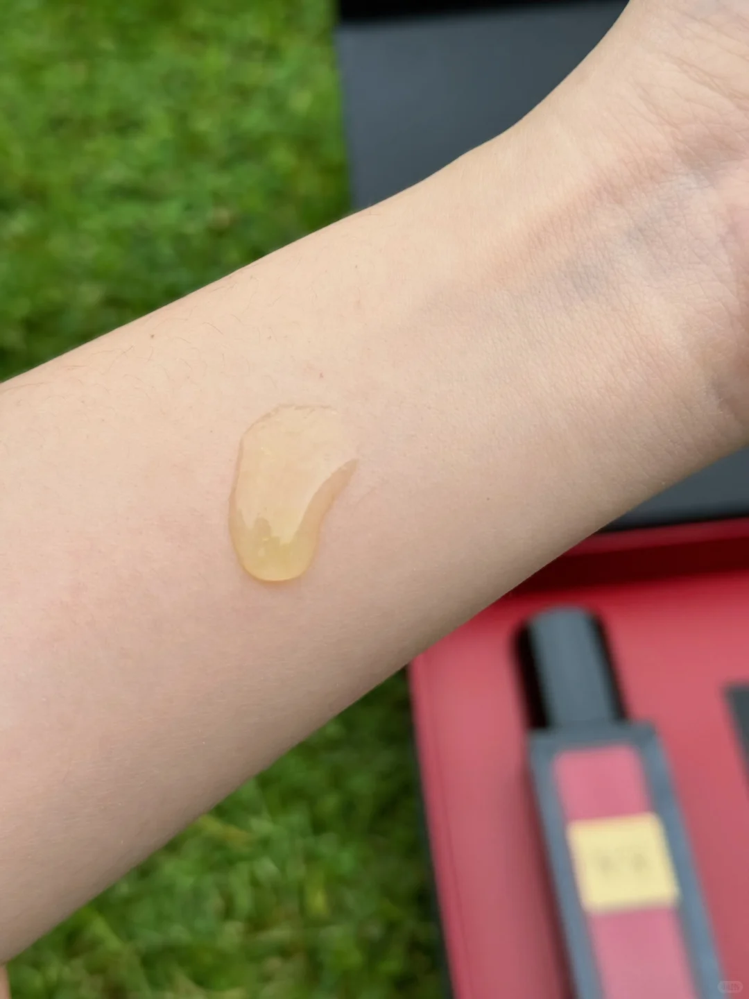 懒人必入！液态胸衣一抹爆珠超省心⚡