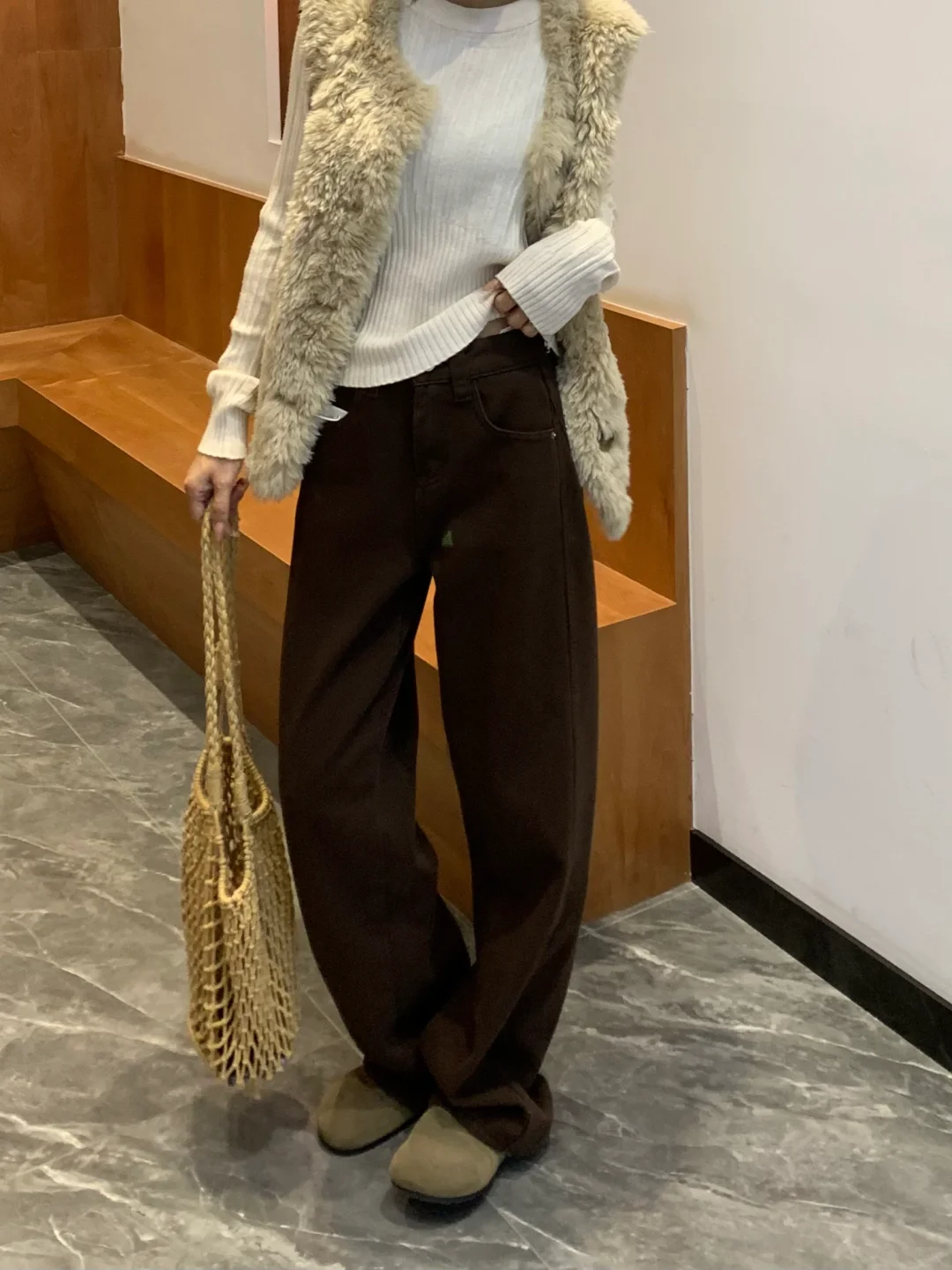 好穿到哭😭这条裤子版型巨好巨显腿直！！