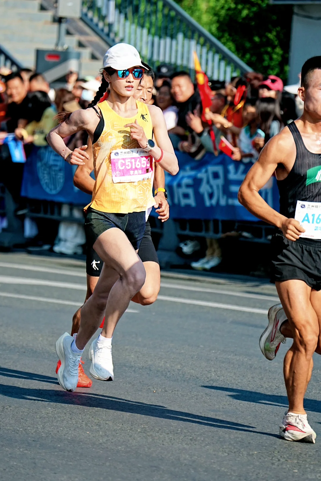 兰州马拉松｜有一种飒叫美珍速度