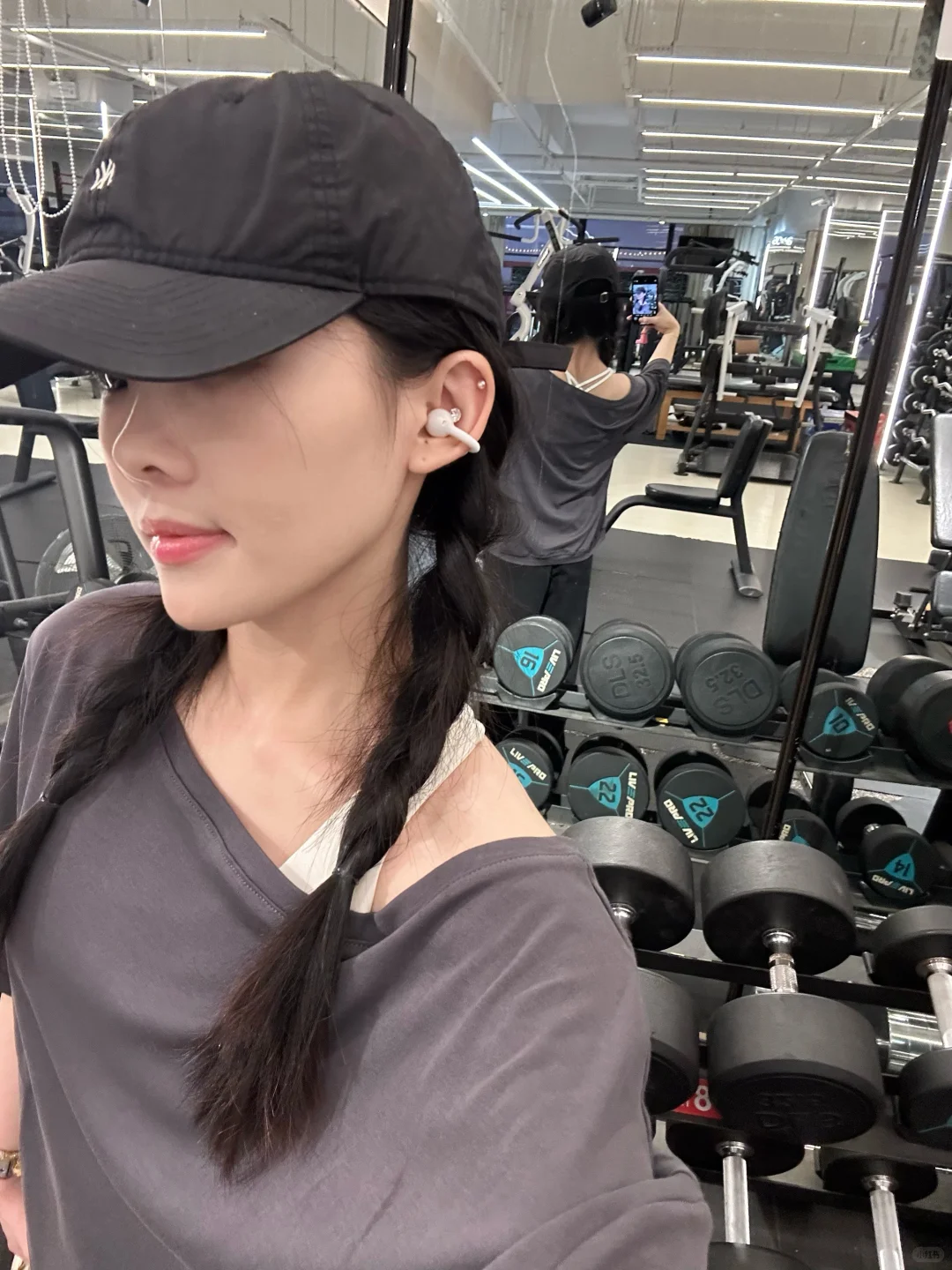 进健身房第一次戴耳夹式耳机