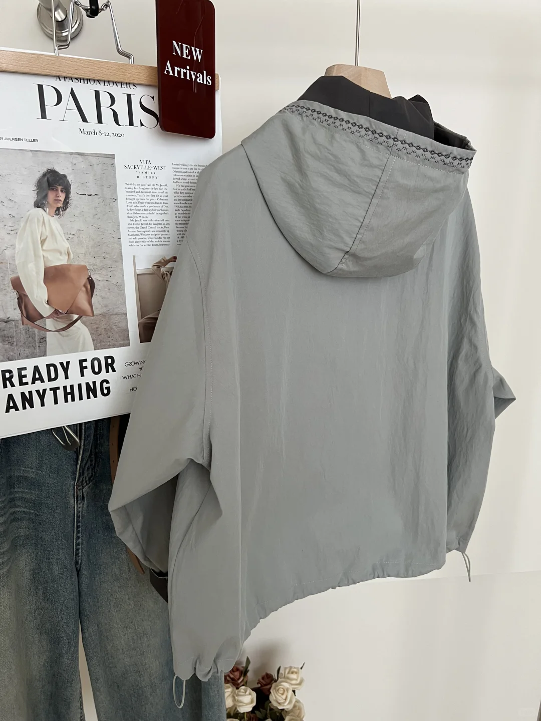 高级感通勤外套 别致雾蓝配色连帽风衣