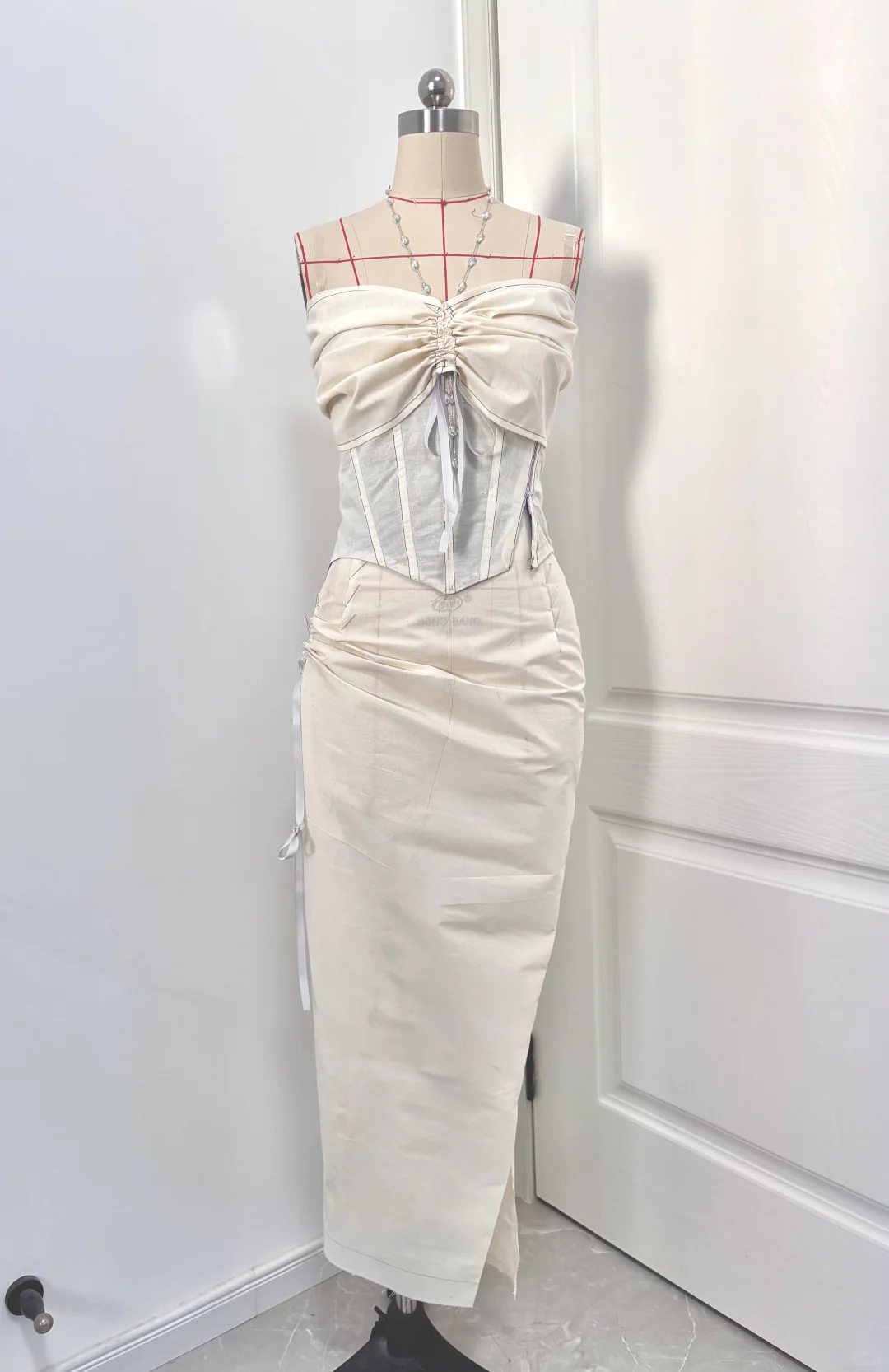 会喜欢这套小裙子吗（紧张）